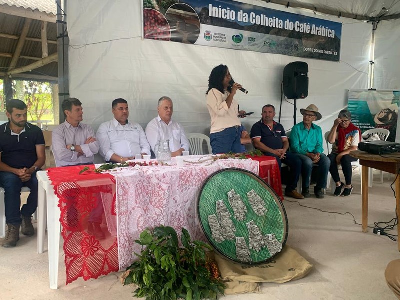 Incaper - Solenidade em Jaguaré marca abertura da Colheita do Café