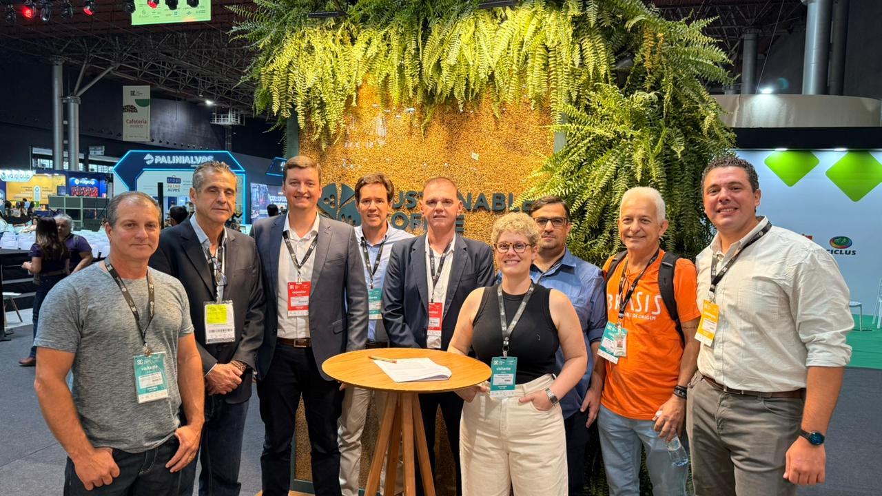 WhatsApp Image 2025-11-06 at 20.00.00 (1)