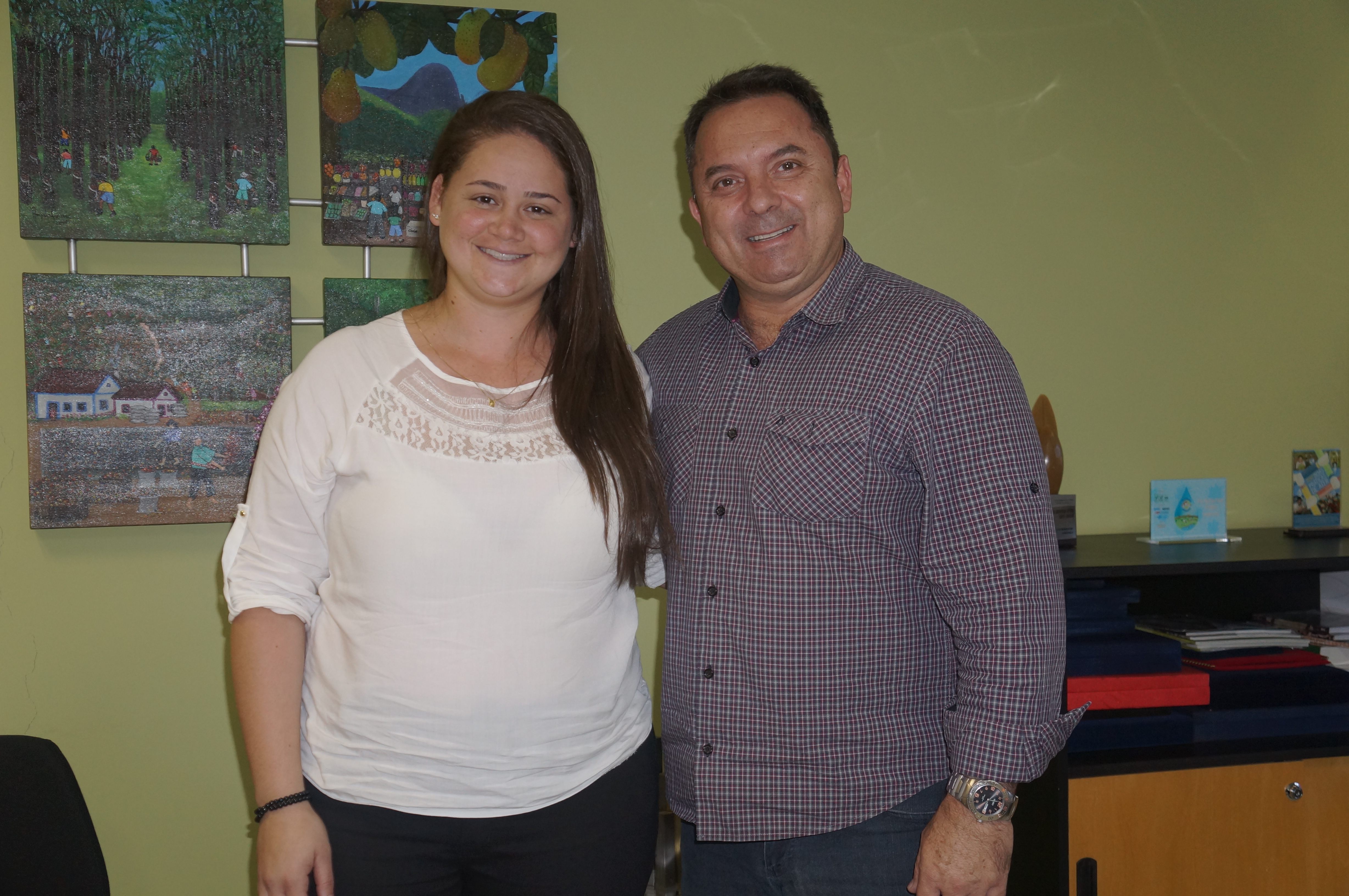 Ao longo da semana -  Maiara acompanhou o diretor-presidente do Incaper -  Marcelo Suzart de Almeida. 