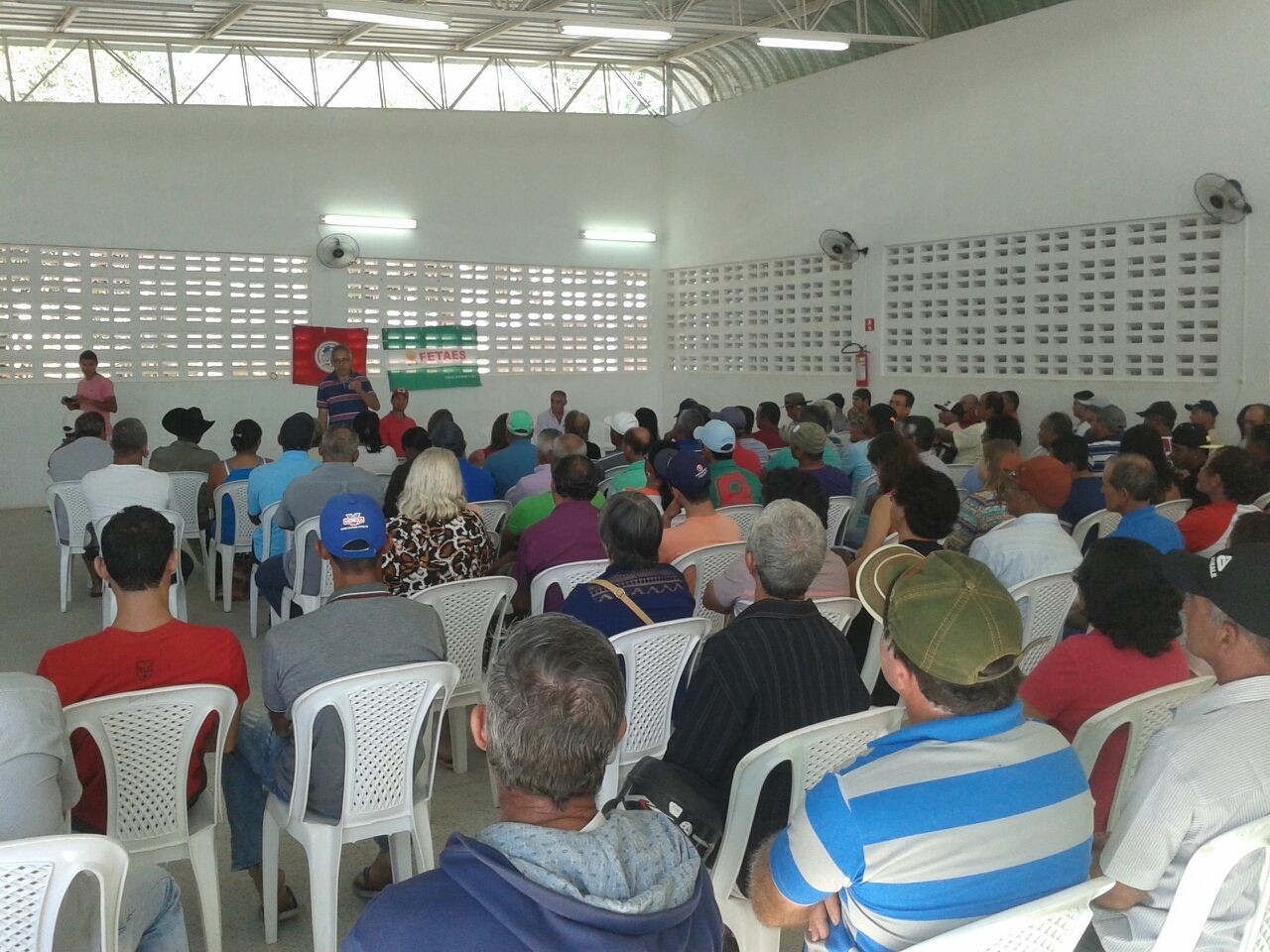 Ao todo -  124 produtores participaram do evento.