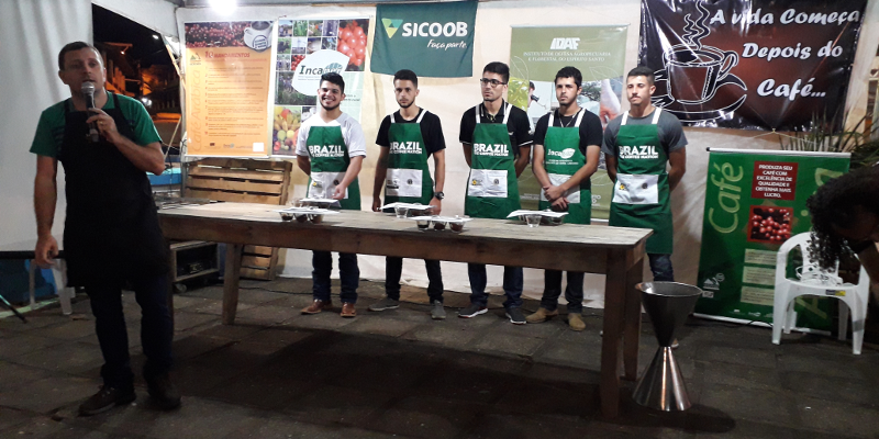 flordocafe_mimoso_incaper|||Fotógrafo:Incaper