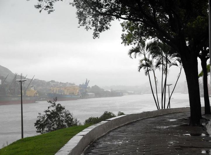 chuva|||Fotógrafo:Arquivo / Incaper