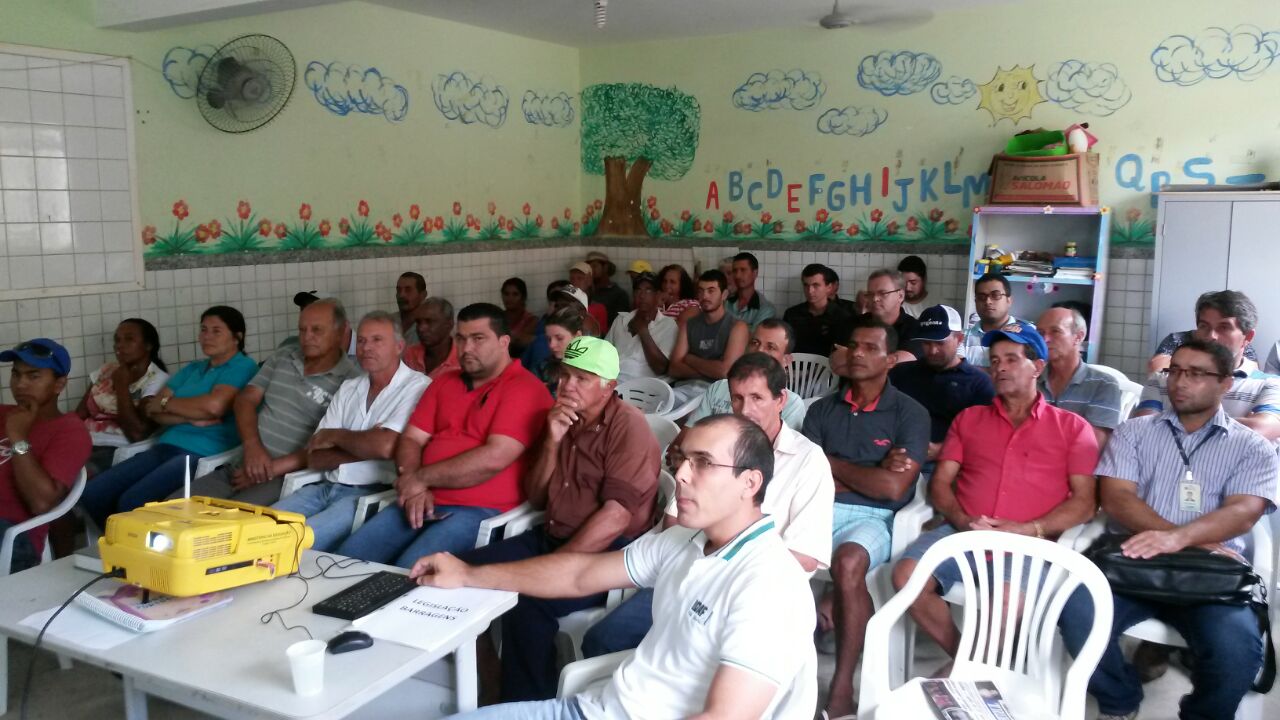 Reunião técnica discute construção de barragens em Barra de São Francisco.