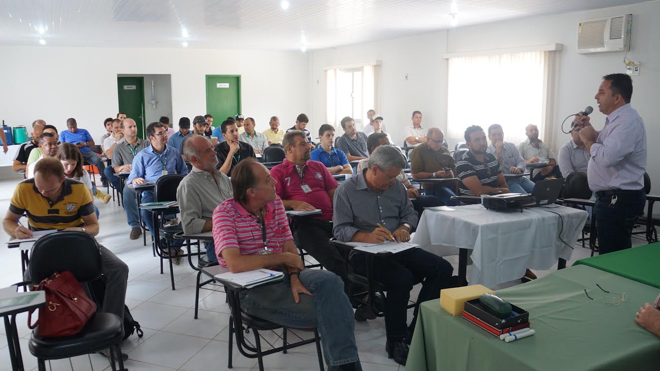Curso de conservação de solo e água reúne extensionistas das regiões Norte e Extremo Norte do ES